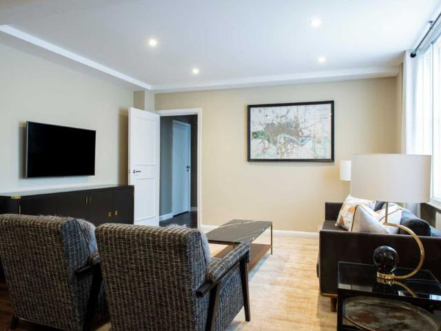 Apartment for rent in Mayfair, Greater London