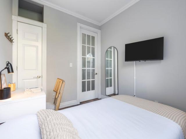 Room for rent in Arverne, New York