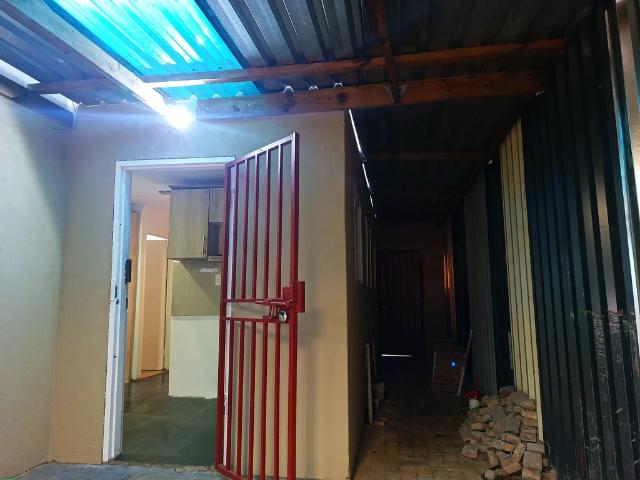 House for rent in Delft, Western Cape