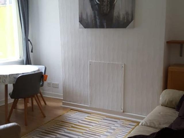 Apartment for rent in Kensington, Calderstones
