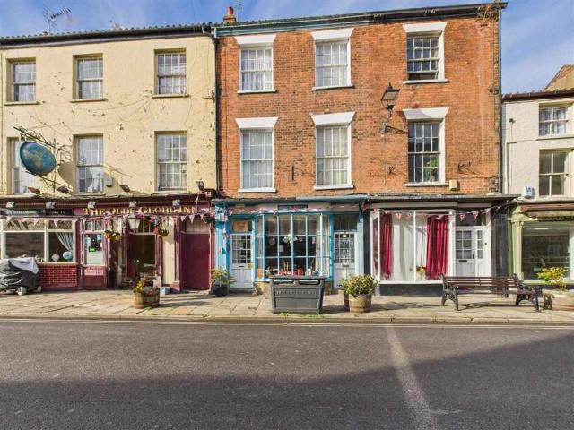 Apartment for sale in Old Town, Bridlington
