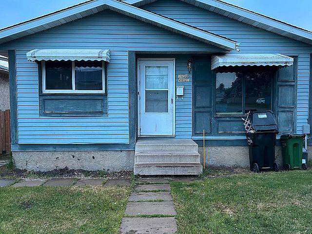House for rent in Wedgewood, Alberta