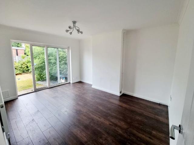 House for rent in Spring Park, Luton