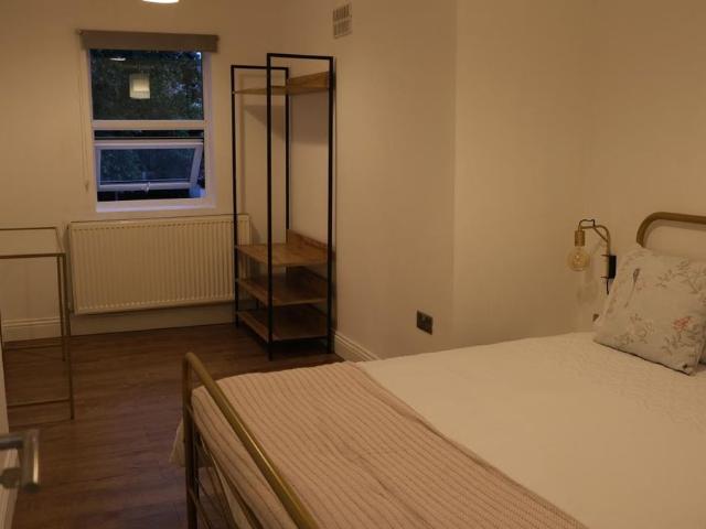 House for rent in Maryland, Greater London