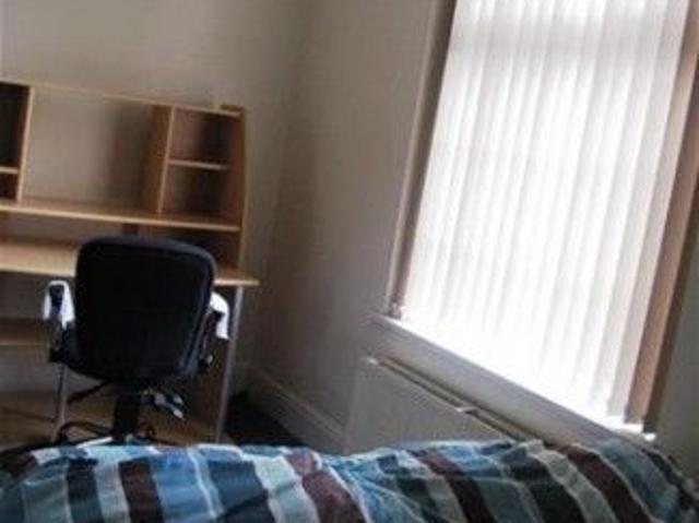 Room for rent in Great Horton, West Yorkshire