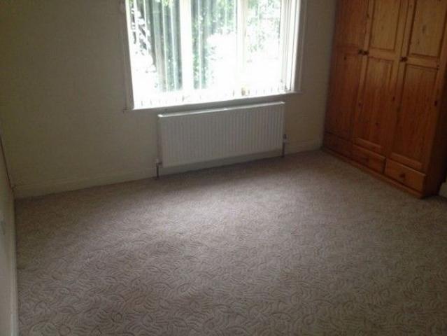 Room for rent in Milnsbridge, West Yorkshire