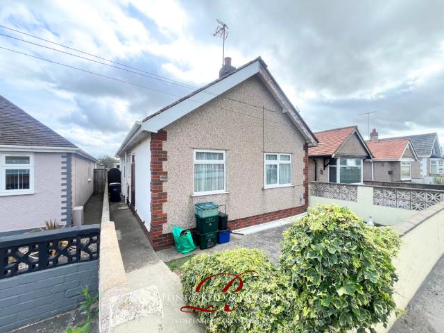Bungalow for sale in Kinmel Bay and Towyn, Kinmel Bay