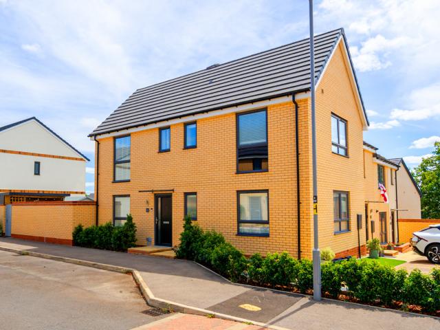 House for rent in Tattenhoe Park, Shenley Brook End