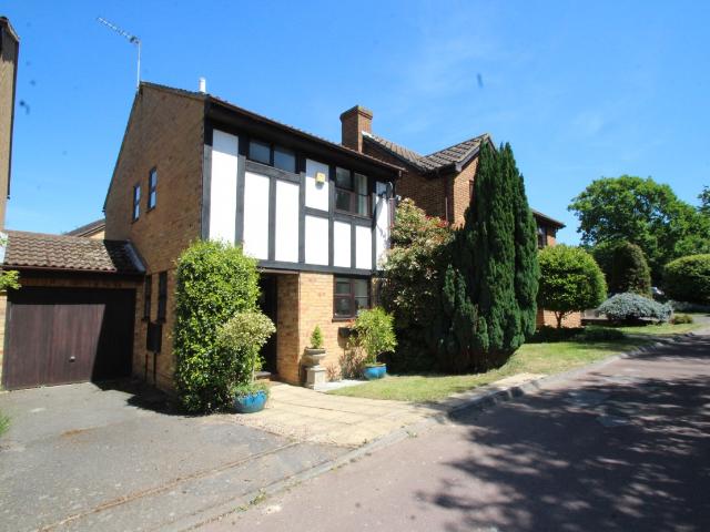 House for rent in Elmstead, Greater London