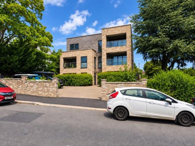 House for rent in London Borough of Croydon, Purley