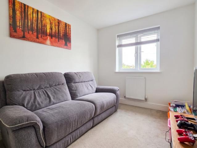House for rent in Buckler's Park, Crowthorne