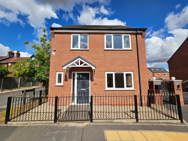 House for rent in Loscoe, Amber Valley