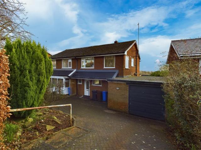 Farm for rent in Stumperlowe, Fulwood