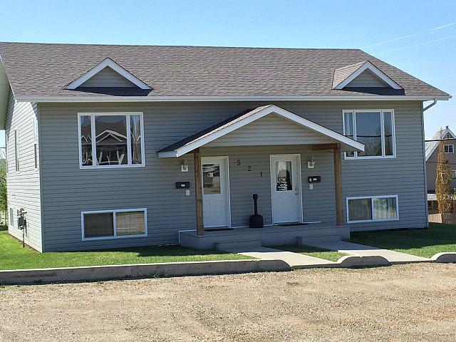 Duplex for rent in Dawson Creek, British Columbia