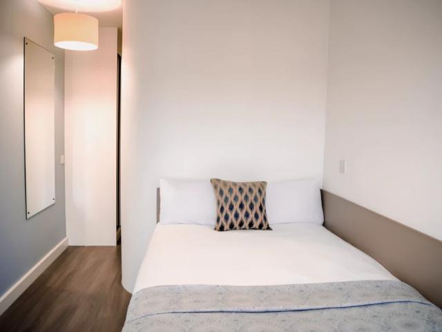Room for rent in Gayfield, Broughton
