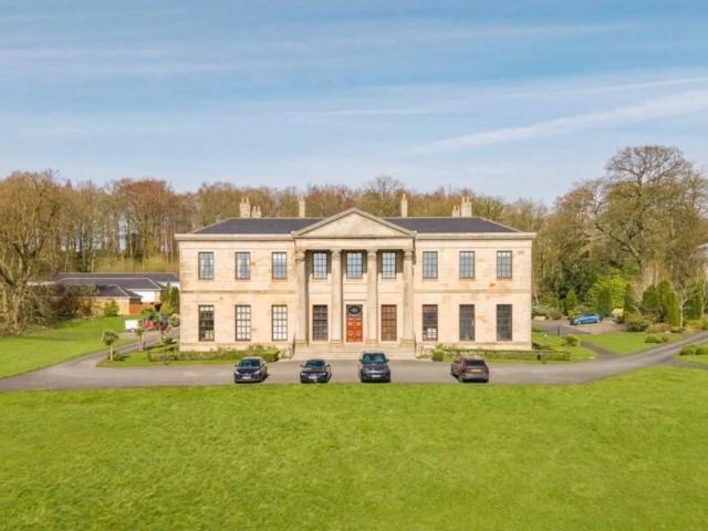 House for rent in Cherry Tree, Livesey