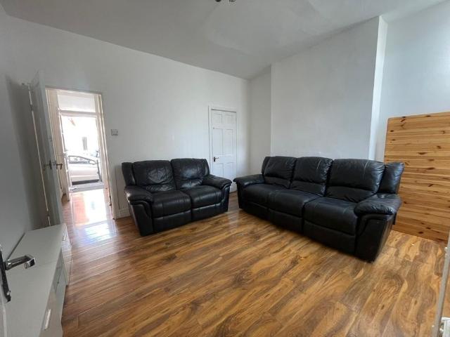Apartment for rent in City Centre, Georgia