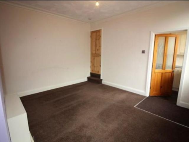 Apartment for rent in Woodhouse, West Yorkshire
