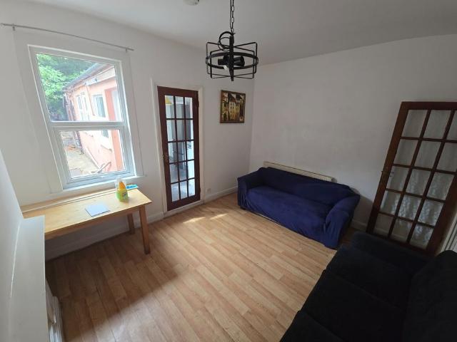 Apartment for rent in North Finchley, Greater London