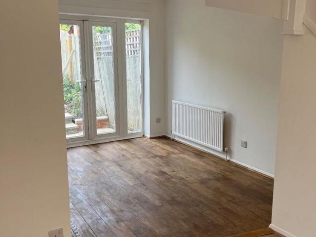 Apartment for rent in Colindale, Greater London