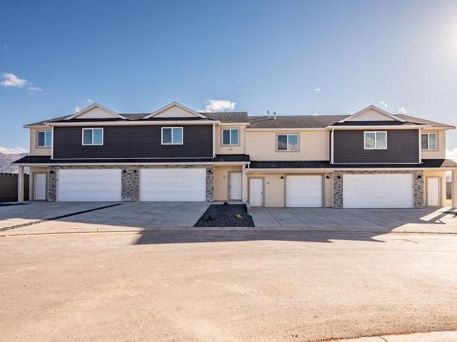 Townhouse for sale in Iron, Utah