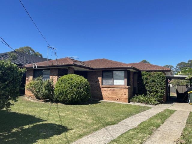 House for rent in Toongabbie, Sydney