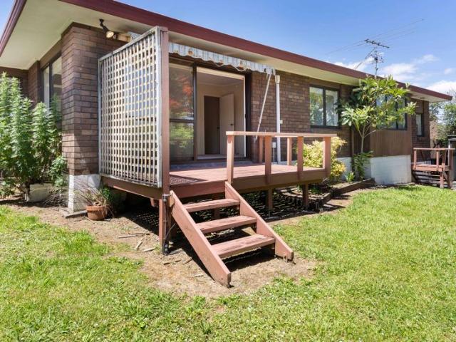 House for rent in Howick, Oroua County