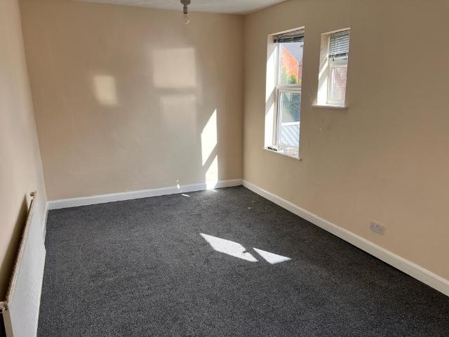 Apartment for rent in Highfields, Old Wharf