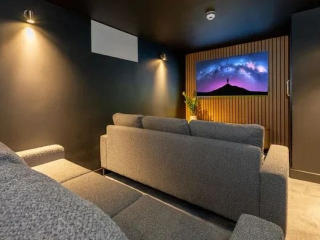 Room for rent in Richmond Hill, West Yorkshire
