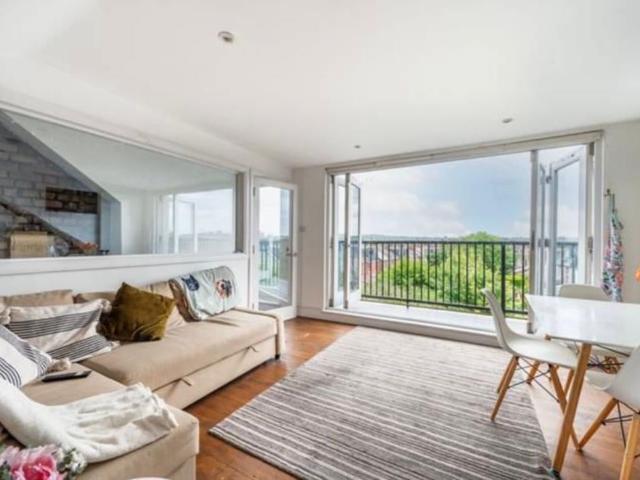 Apartment for rent in Harlesden, Greater London