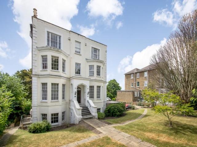 Apartment for rent in Kidbrooke, Greater London