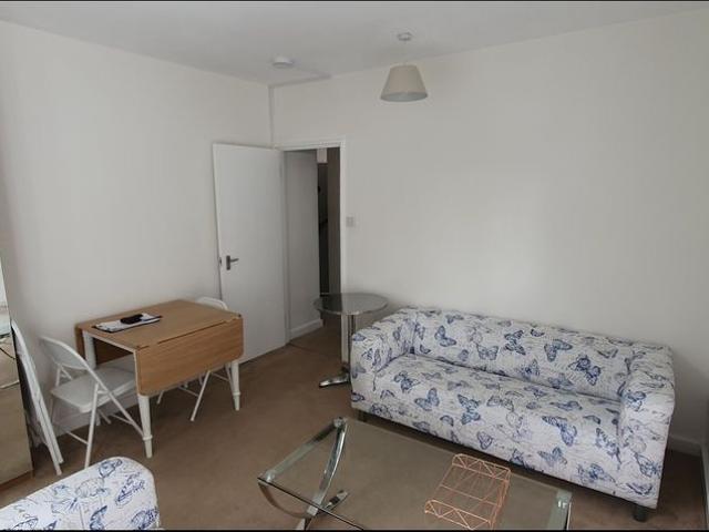 Apartment for rent in Chalk Farm, Greater London