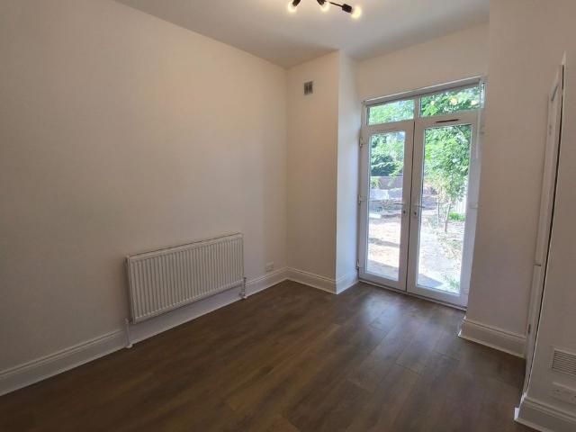 Apartment for rent in South Hackney, Greater London