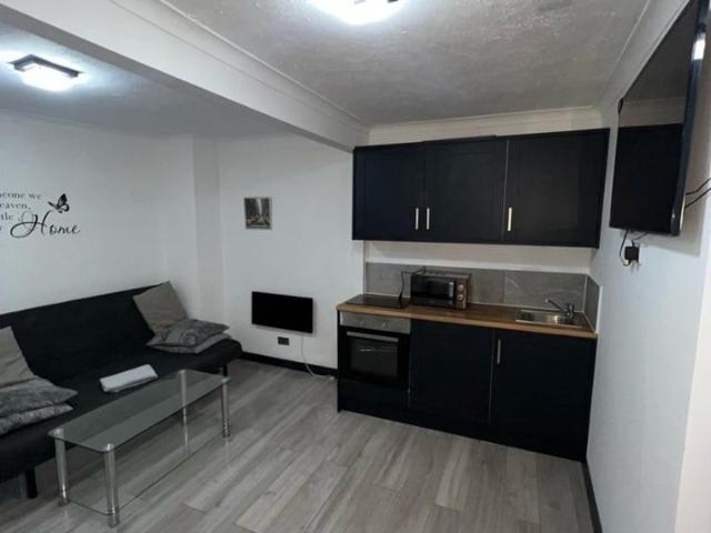 Apartment for rent in Westminster, Victoria