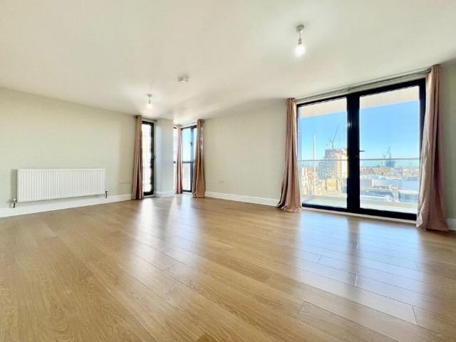 House for rent in Gants Hill, Greater London