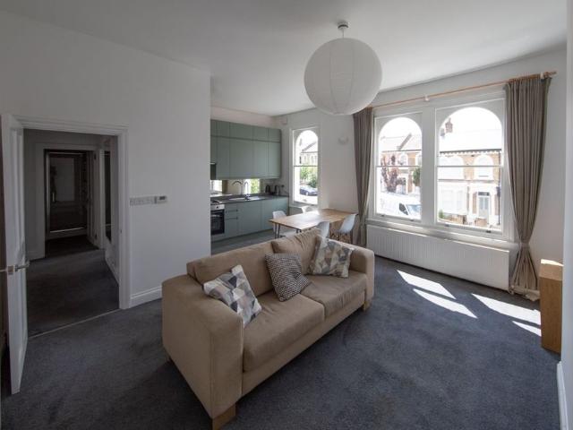 Apartment for rent in Camberwell, Greater London