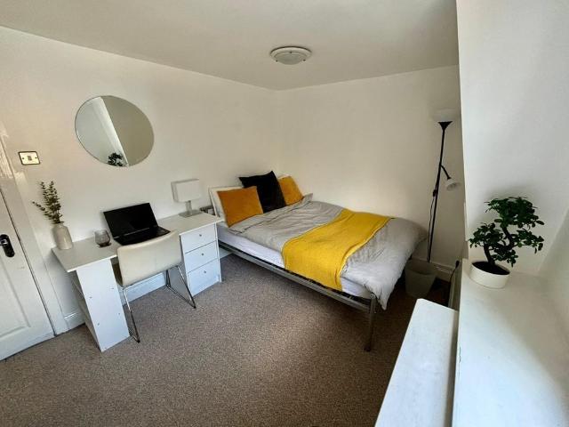 House for rent in Westminster, Victoria