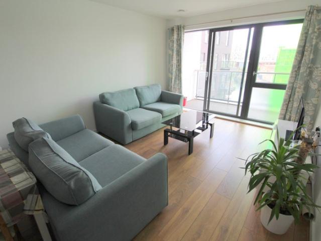 Apartment for rent in Bromley-by-Bow, Poplar Grove