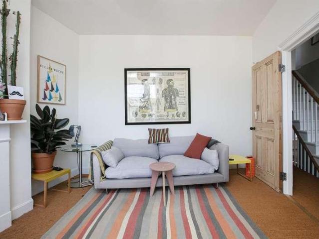 Flat for sale in Loughborough Junction, Greater London