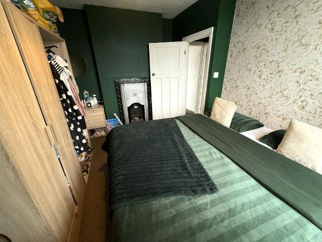 Flat for sale in Bournemouth