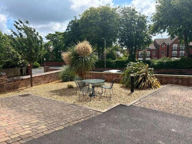 Flat for sale in Southport, Sefton