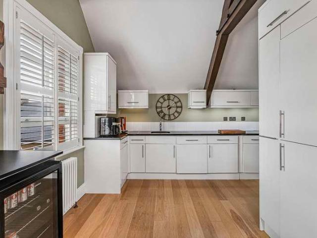 Flat for sale in Hertford, Colliers End