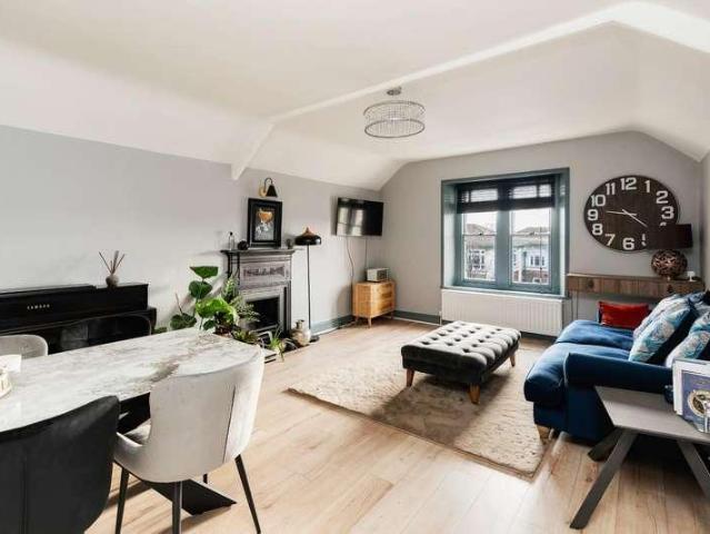 Flat for sale in Feckenham, City Of Bristol