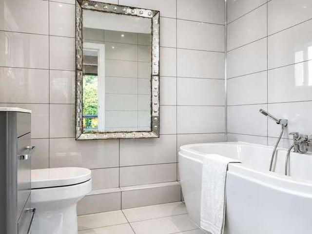 Flat for sale in Branksome Chine, Branksome Park
