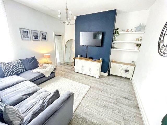 Flat for sale in South Shields, Cauldwell