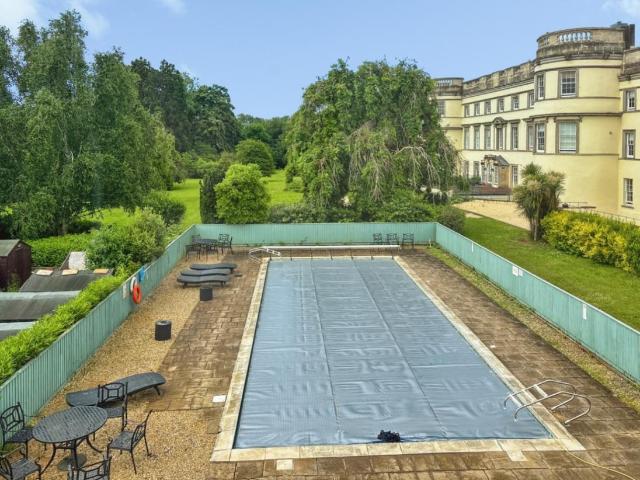 Flat for sale in Feckenham, City Of Bristol