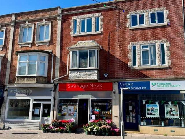 Flat for sale in Swanage, East Dorset