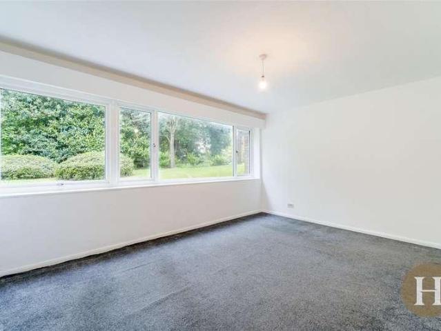 Flat for sale in Harborne, West Midlands