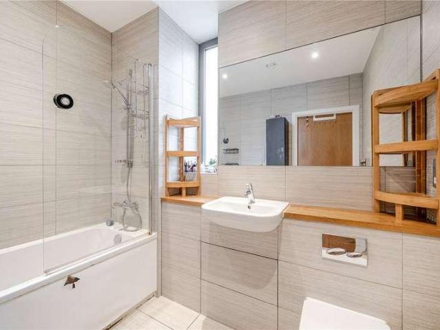 Flat for sale in Kensal Town, Maida Vale