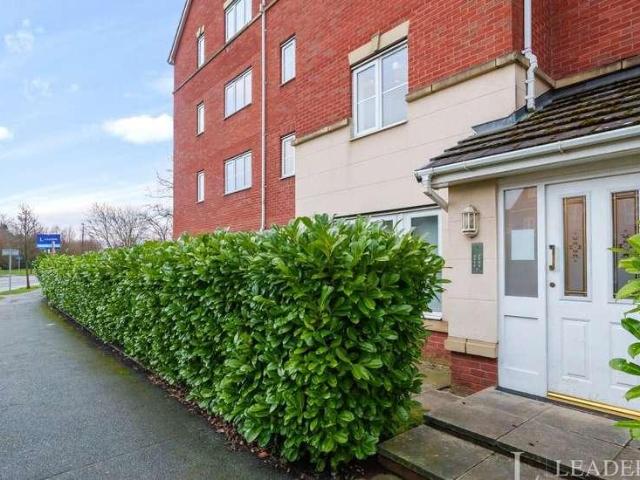 Flat for sale in Chapelford, Warrington